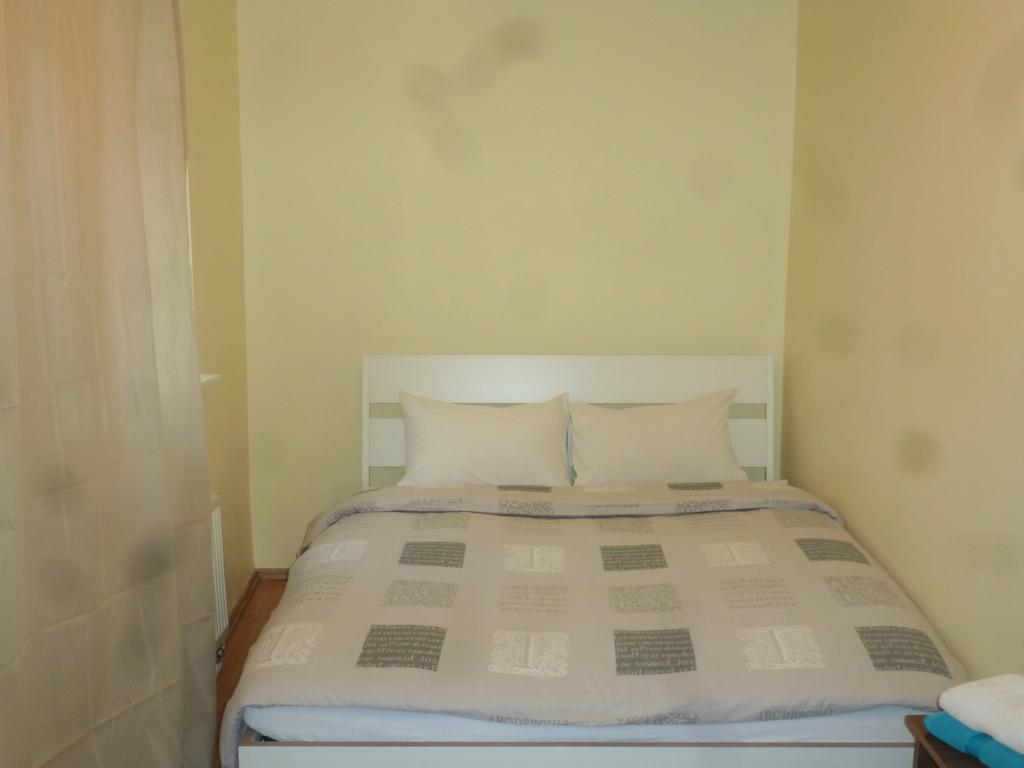 Seven Fridays Guest House Vilnius Exterior photo