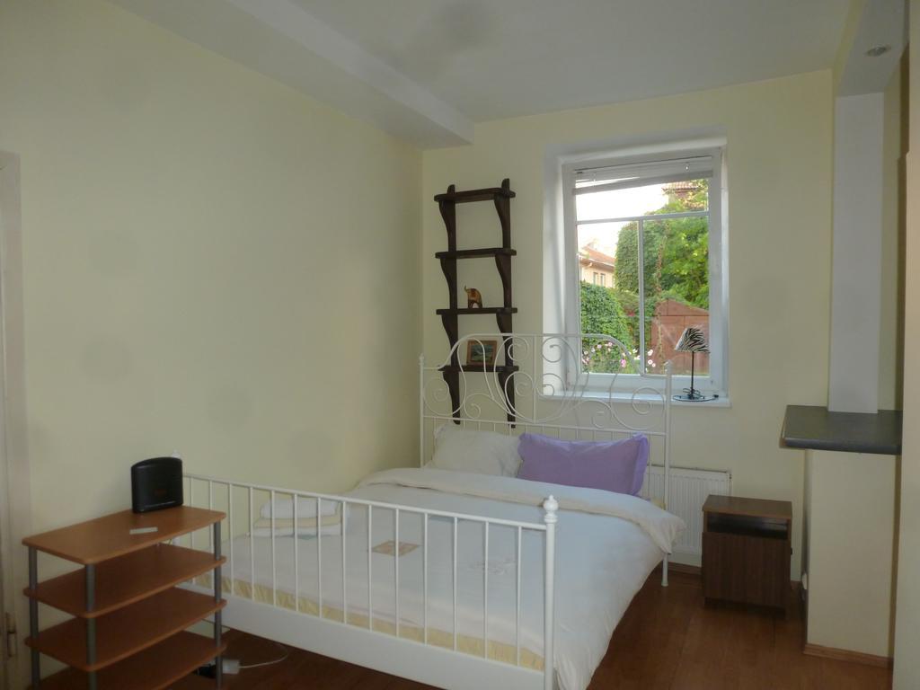 Seven Fridays Guest House Vilnius Exterior photo