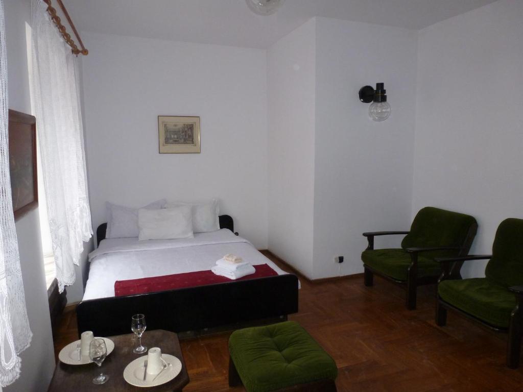 Seven Fridays Guest House Vilnius Room photo